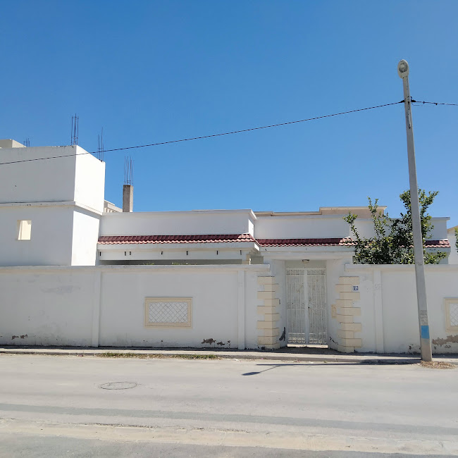 La Soukra La Soukra Vente Maisons Maison  forte potentiel au rue du parc soukra