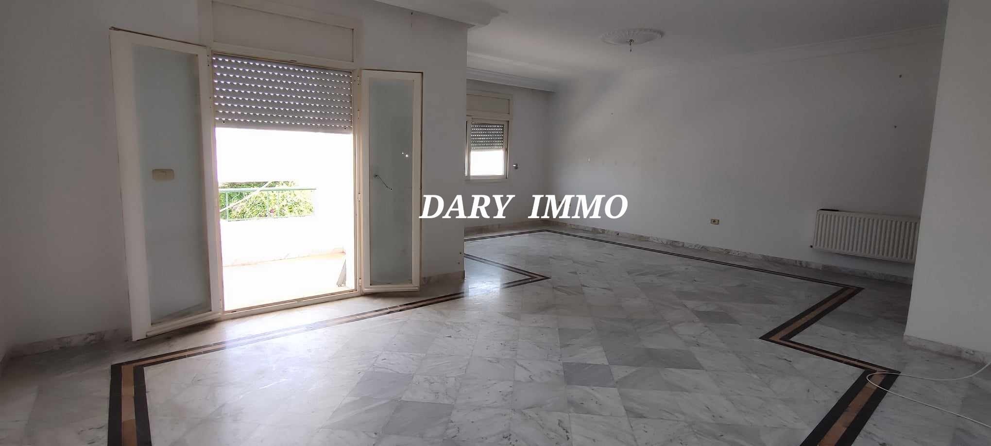 La Soukra La Soukra Vente Appart. 4 pices Un appartement s3  la soukra