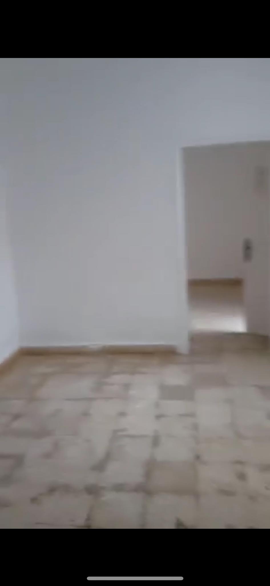 El Hrairia Ezzouhour 5 Vente Maisons Une maison avec 2 commerces