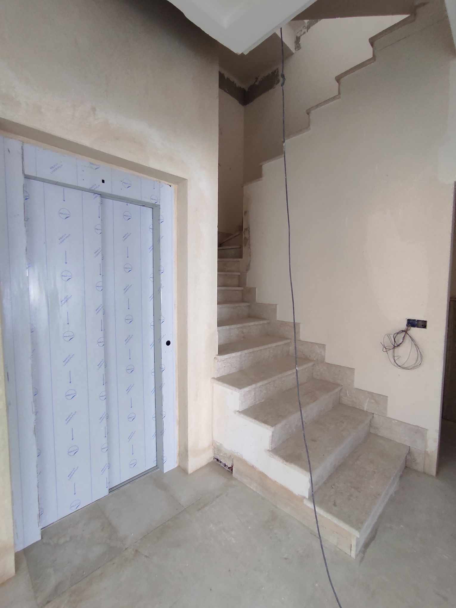 La Soukra La Soukra Vente Maisons Villa neuve la soukra style triplex