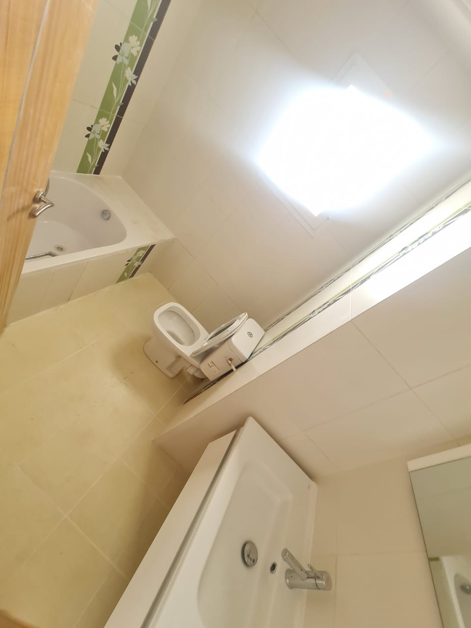 La Marsa&nbsp;El Aouina&nbsp;Vente&nbsp;Appart. 4 pi�ces&nbsp;Appt s3 neuf � cit� les palmeraies