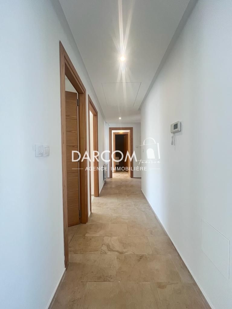 La Soukra Chotrana 1 Vente Appart. 4 pices S3 spacieux a soukra chotrana1