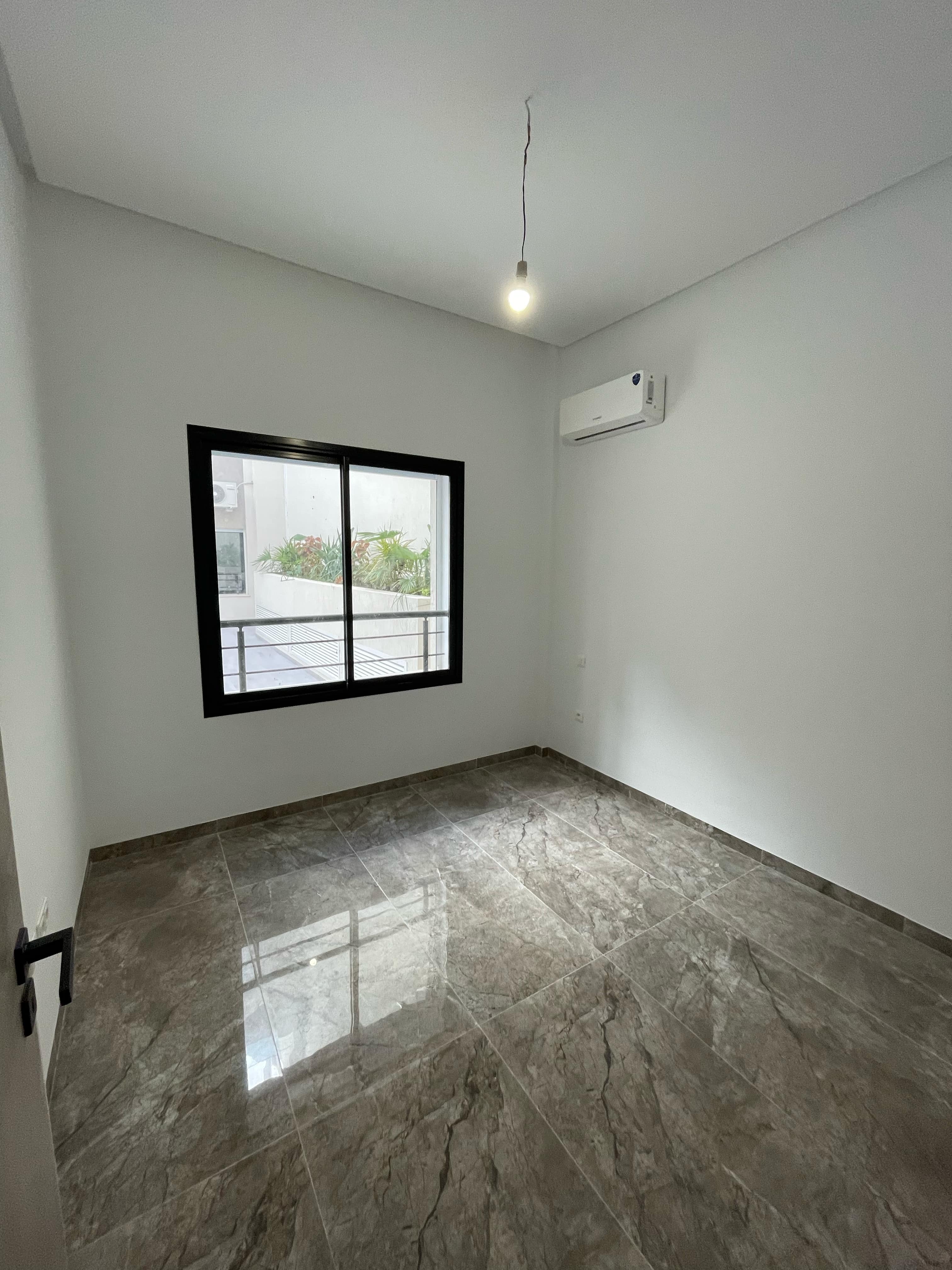 Ariana Ville Cite Ennasr 2 Vente Appart. 4 pices Appartement s plus 3  ennaser 2