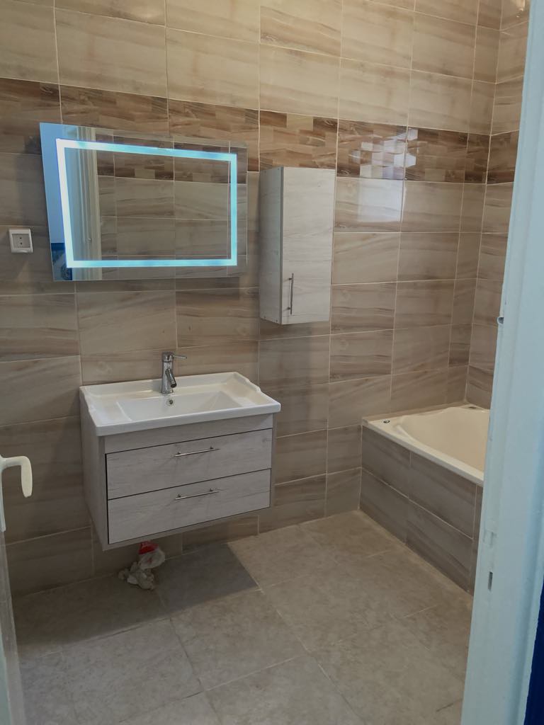 Le Bardo Le Bardo Vente Maisons Villa meubl avec trois studio