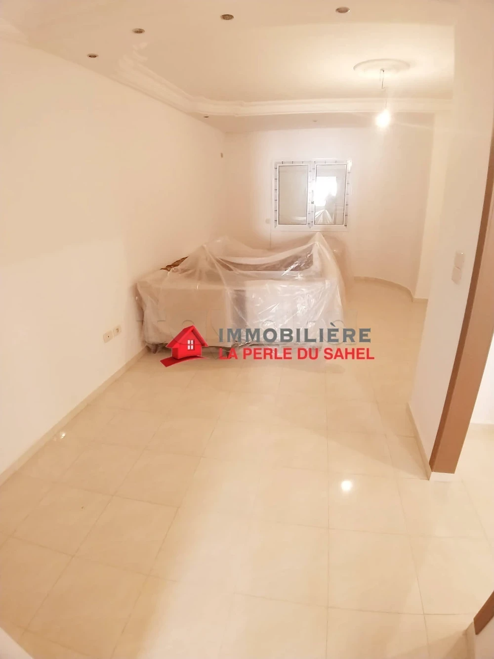 Kalaa Essghira Cite El Manezeh Vente Appart. 2 pices Jolie villa