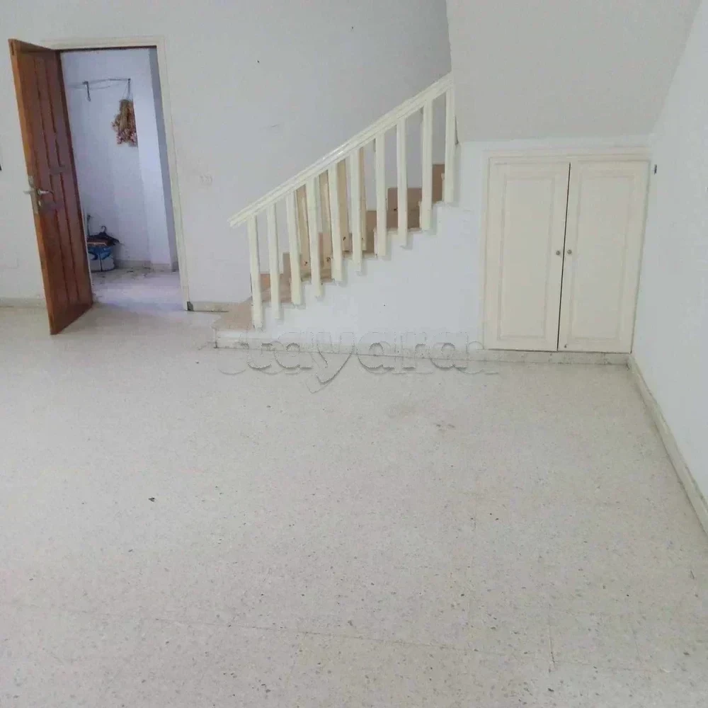 La Marsa Cite Bhar Lazreg Vente Maisons Pour investissement maison de 3 nivaux