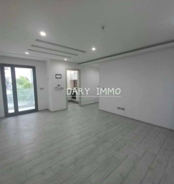 El Menzah El Menzah 9 Vente Appart. 2 pices Un appartement luxueux s1 vide  el menzah 9c