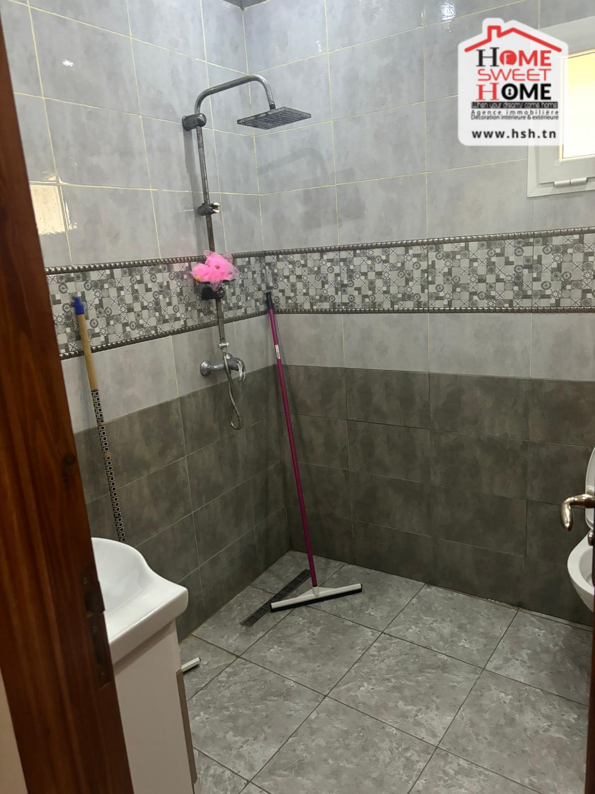 Vente Appart. 5 pièces+ - Tunisie
