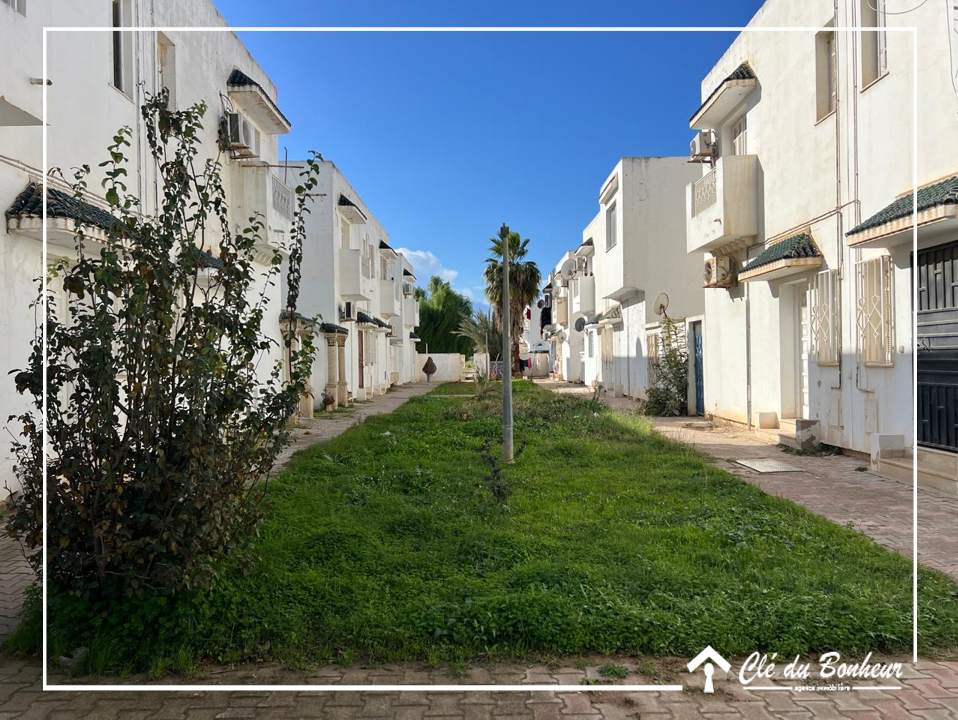 La Soukra Borj Louzir Vente Appart. 3 pices Appartement s2  behi ladghem