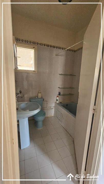 La Soukra Borj Louzir Vente Appart. 3 pices Appartement s2  behi ladghem  cit saha