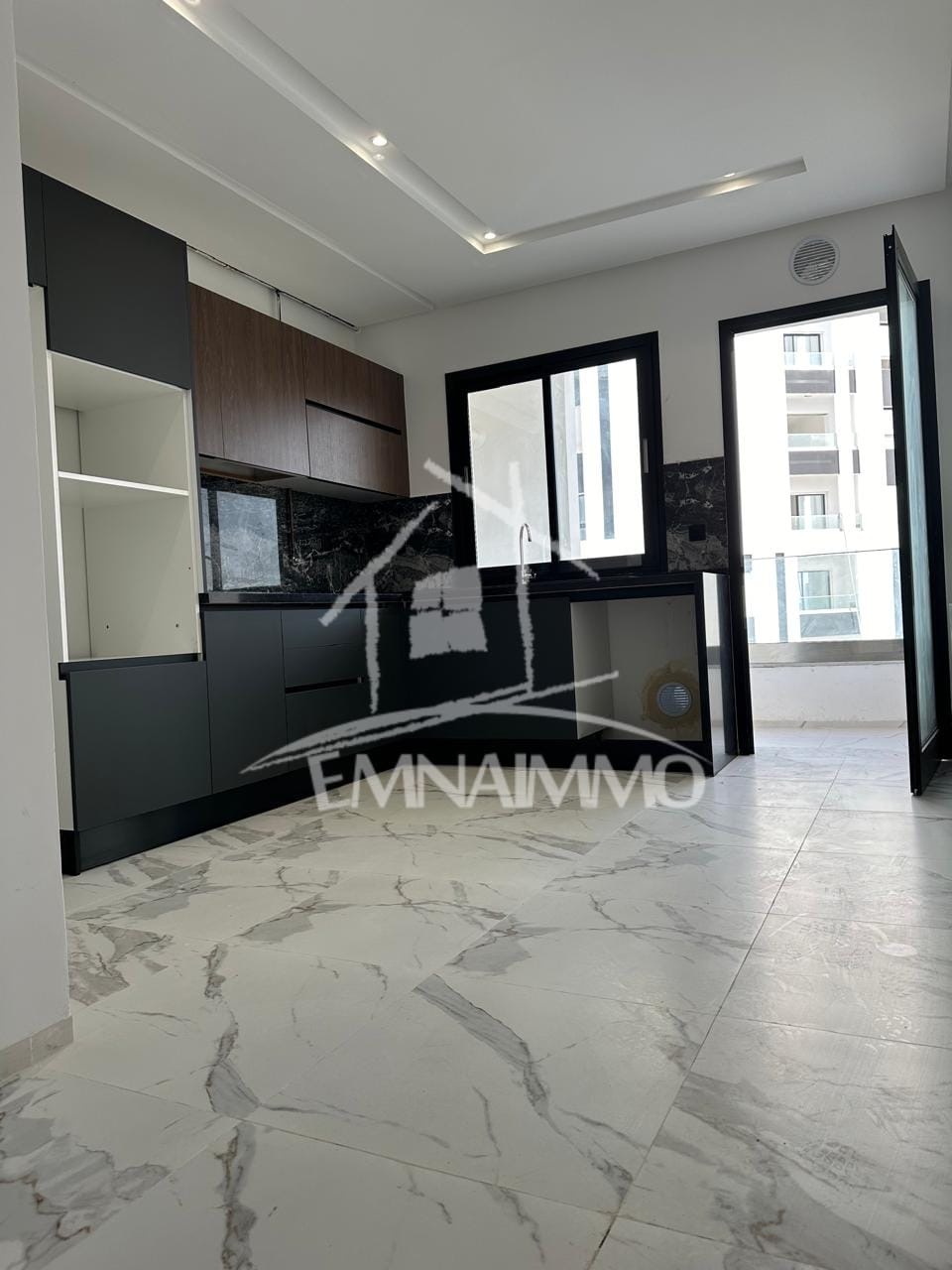 Ain Zaghouan Ain Zaghouan Vente Appart. 3 pices S2 av jardins de carthage