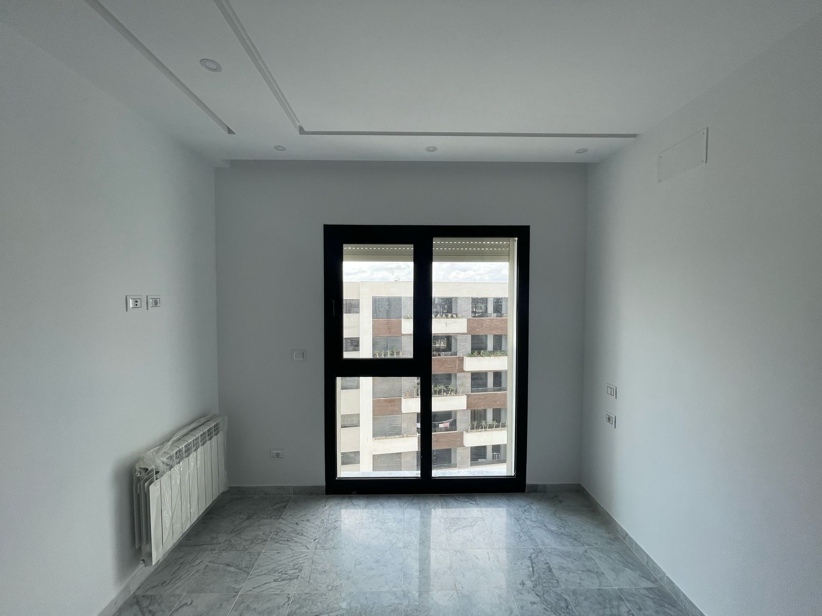 Ain Zaghouan Ain Zaghouan Vente Appart. 2 pices S plus 1ain zaghouan