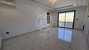 Ariana Ville Cite Ennasr 1 Vente Appart. 1 pice A  appartement en s3 ref627a