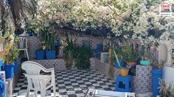 Ariana Ville Ariana Vente Maisons Etage de villa dora  ennkhilet