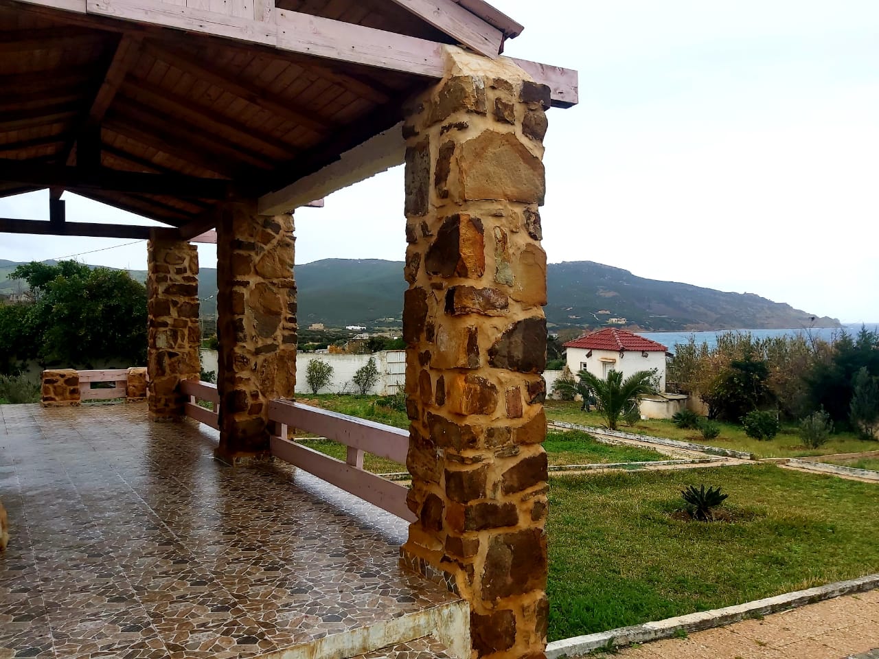 Bizerte Sud Ain Jenane Vente Maisons Villa pieds dans l eau  dar el janna