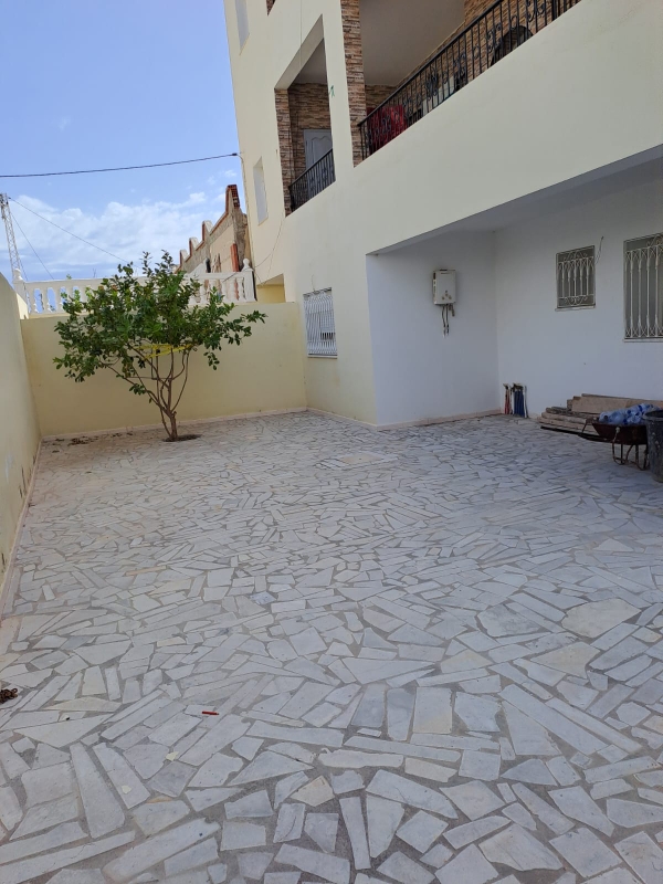 Sousse Ville Sousse Vente Maisons Maison r2 620m2 a 200 m de la mer sousse