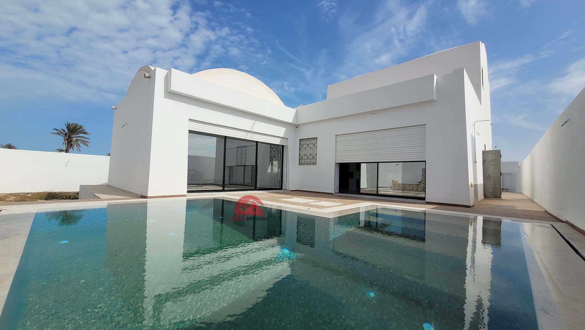 Djerba - Midoun Midoun Vente Maisons Villa avec piscine en zone urbaine a djerba