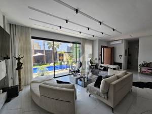 Nabeul Nabeul Vente Maisons   villa tropical entirement ref548a
