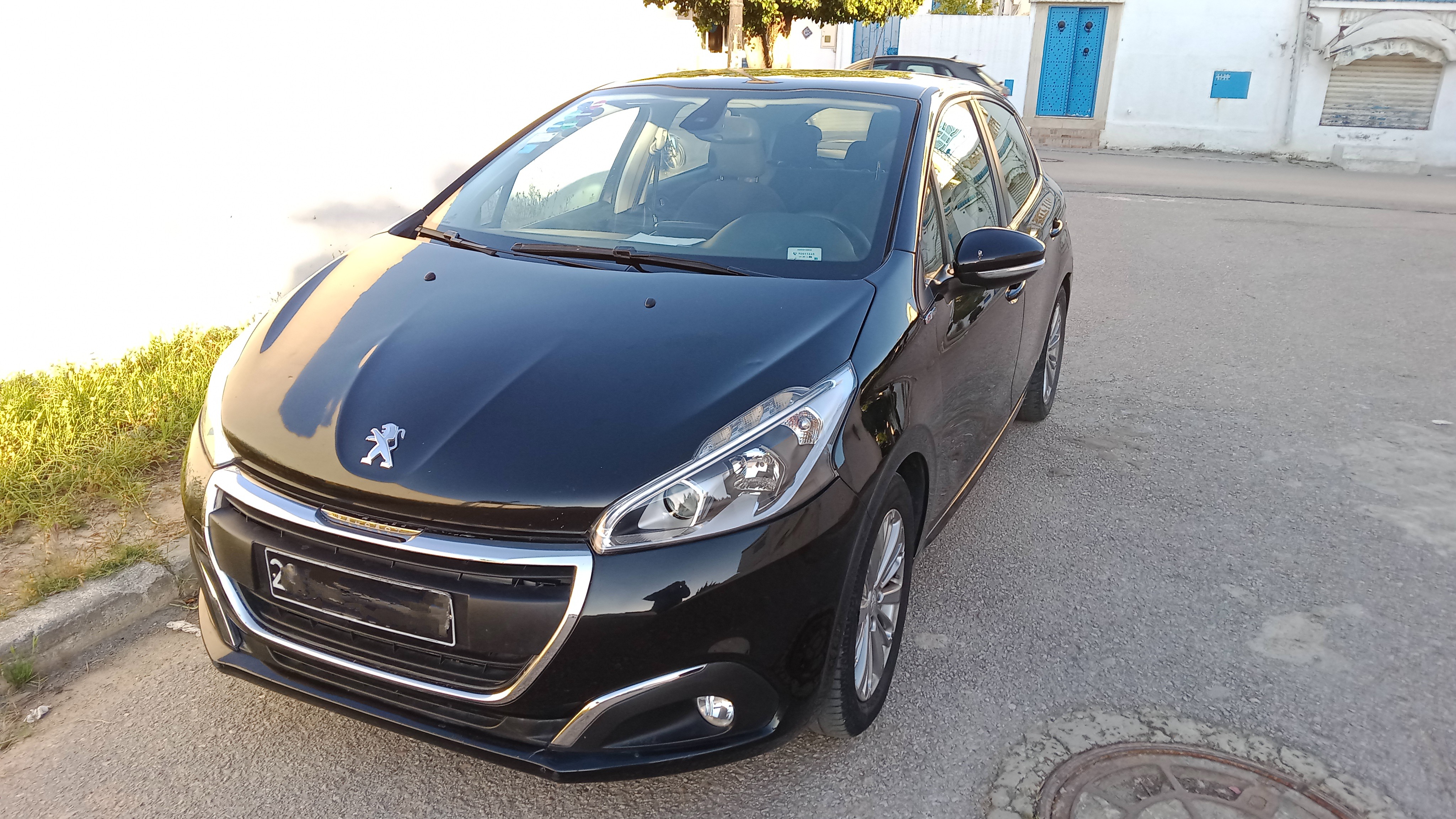 Carthage Sidi Bousaid Peugeot 208 Peugeot 208 comme neuf