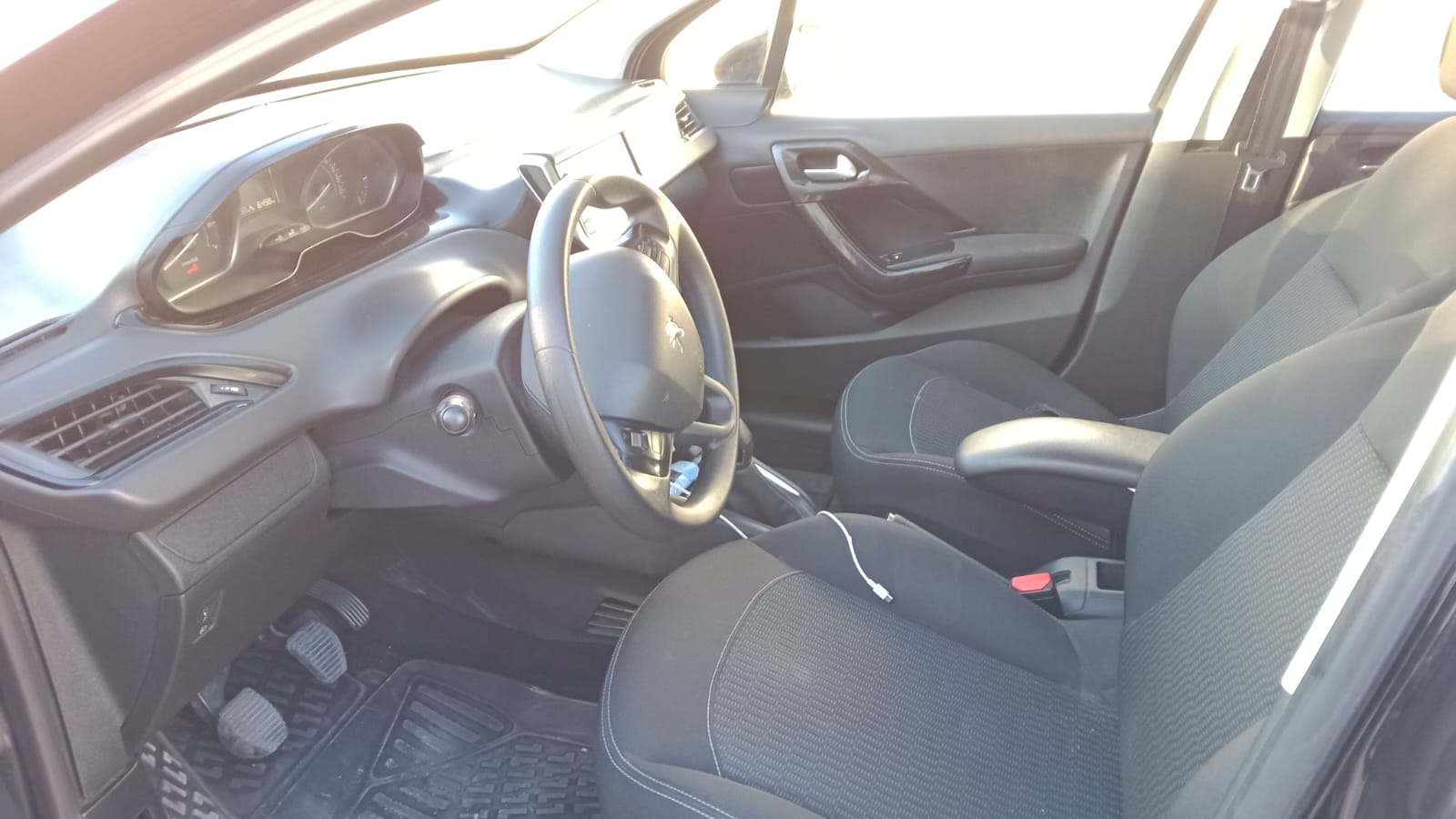 Carthage Sidi Bousaid Peugeot 208 Peugeot 208 comme neuf