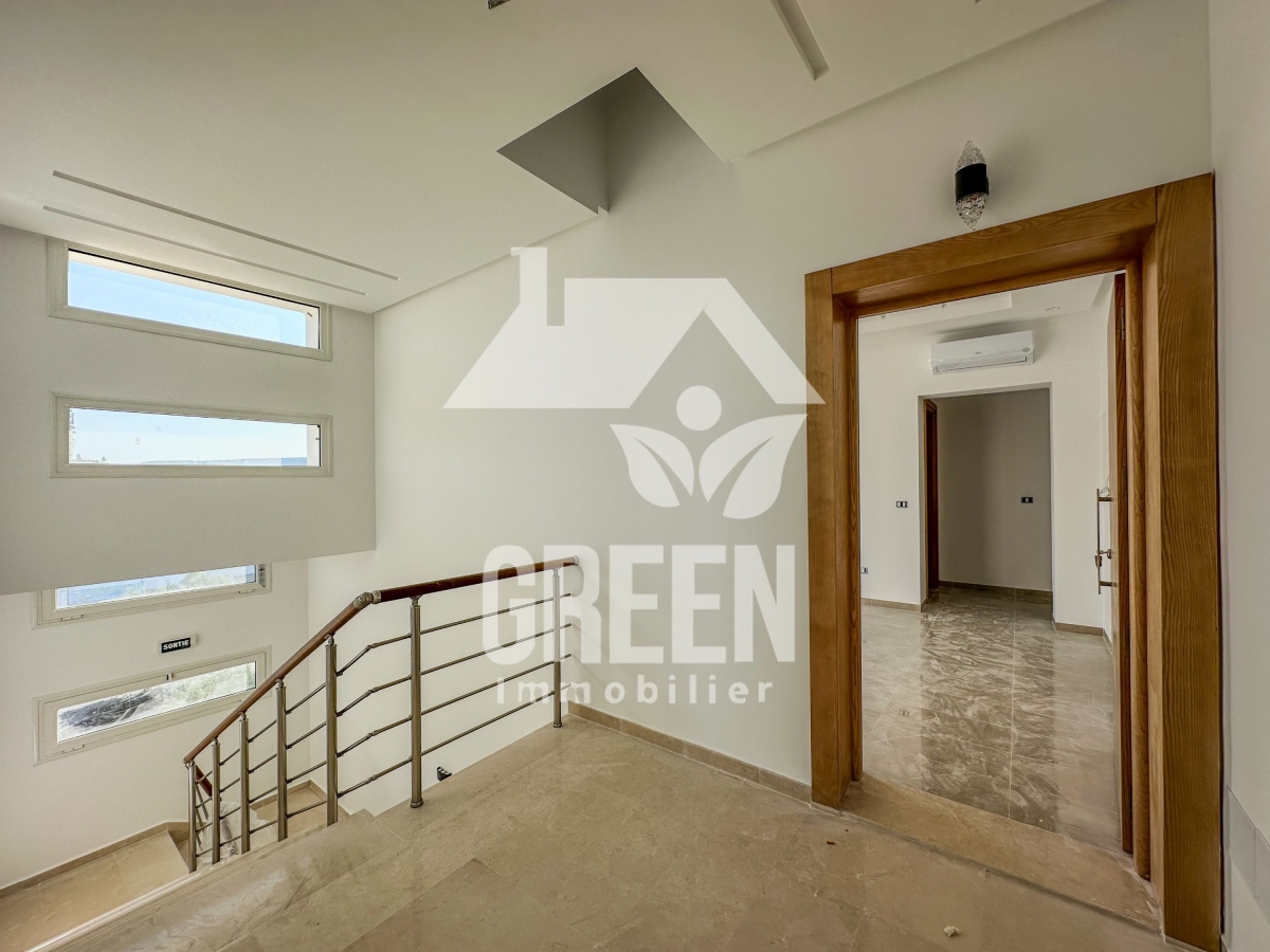 Hammamet Hammamet Vente Appart. 3 pices Appartement s2  la queen