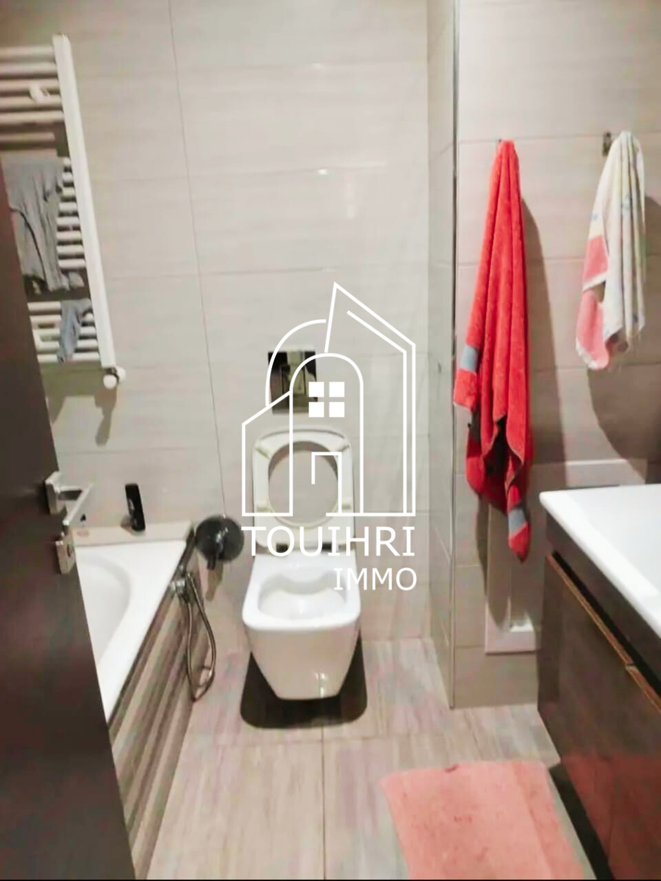 La Soukra Borj Louzir Vente Appart. 3 pices Appartement  s2 avec jardin