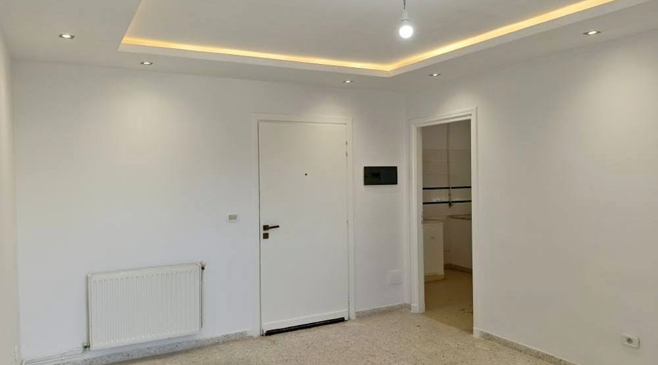 Rades Village Mediterranee Vente Appart. 3 pices Appartement village mditerranen trs propre
