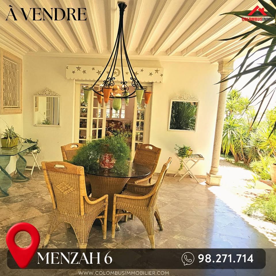 Ariana Ville El Menzah 6 Vente Maisons Villa au charme architectural avec jardin