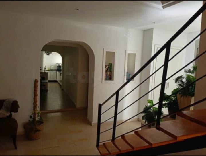La Marsa Gammart Vente Appart. 4 pices Joli duplex sur la route du gammarth