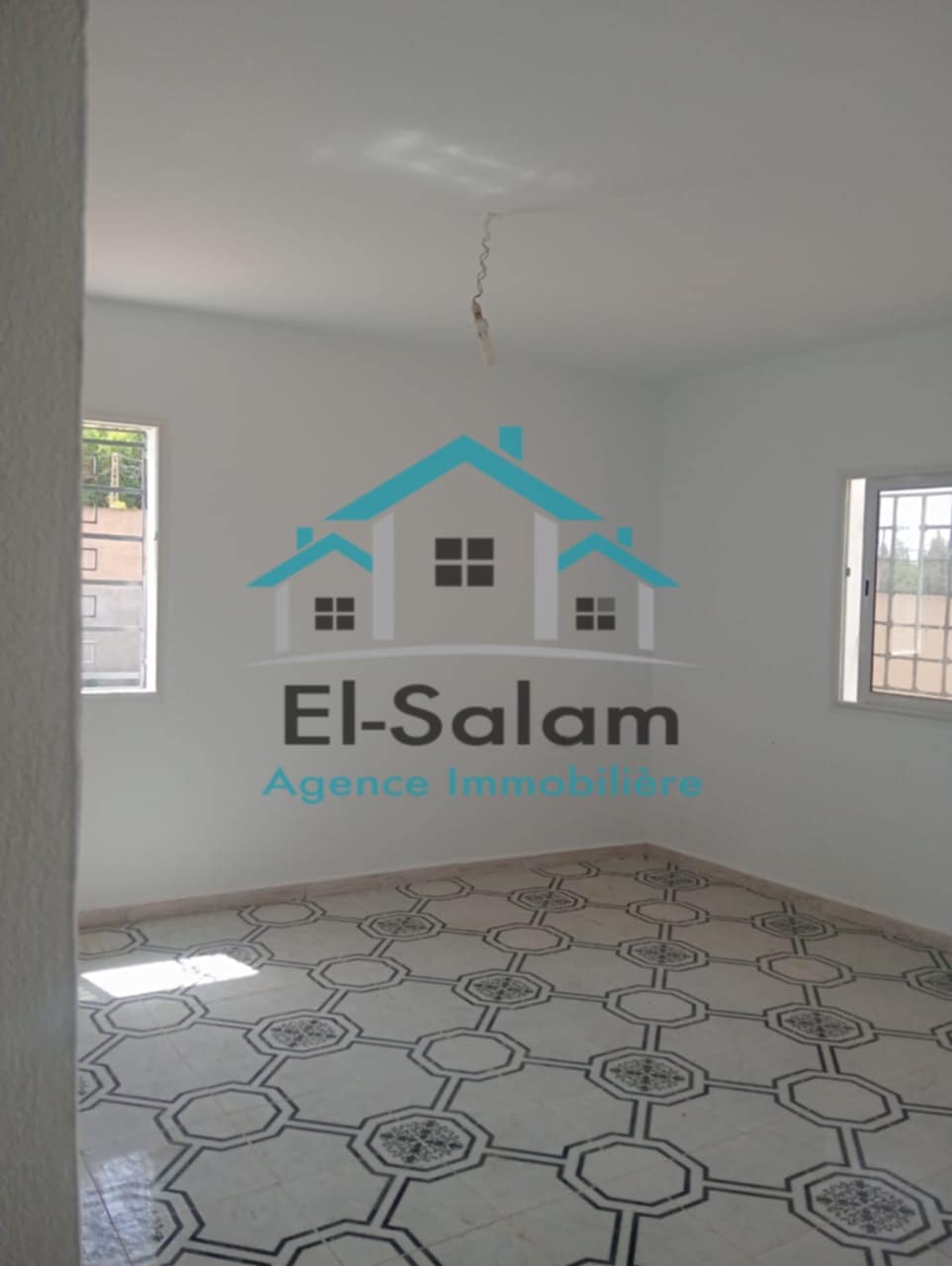 Kelibia Azmour Vente Maisons Maison situ a azour 500m2