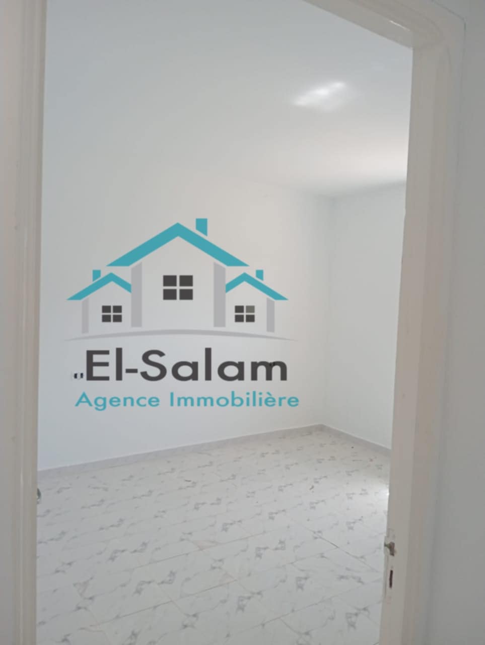 Kelibia Azmour Vente Maisons Maison situ a azour 500m2