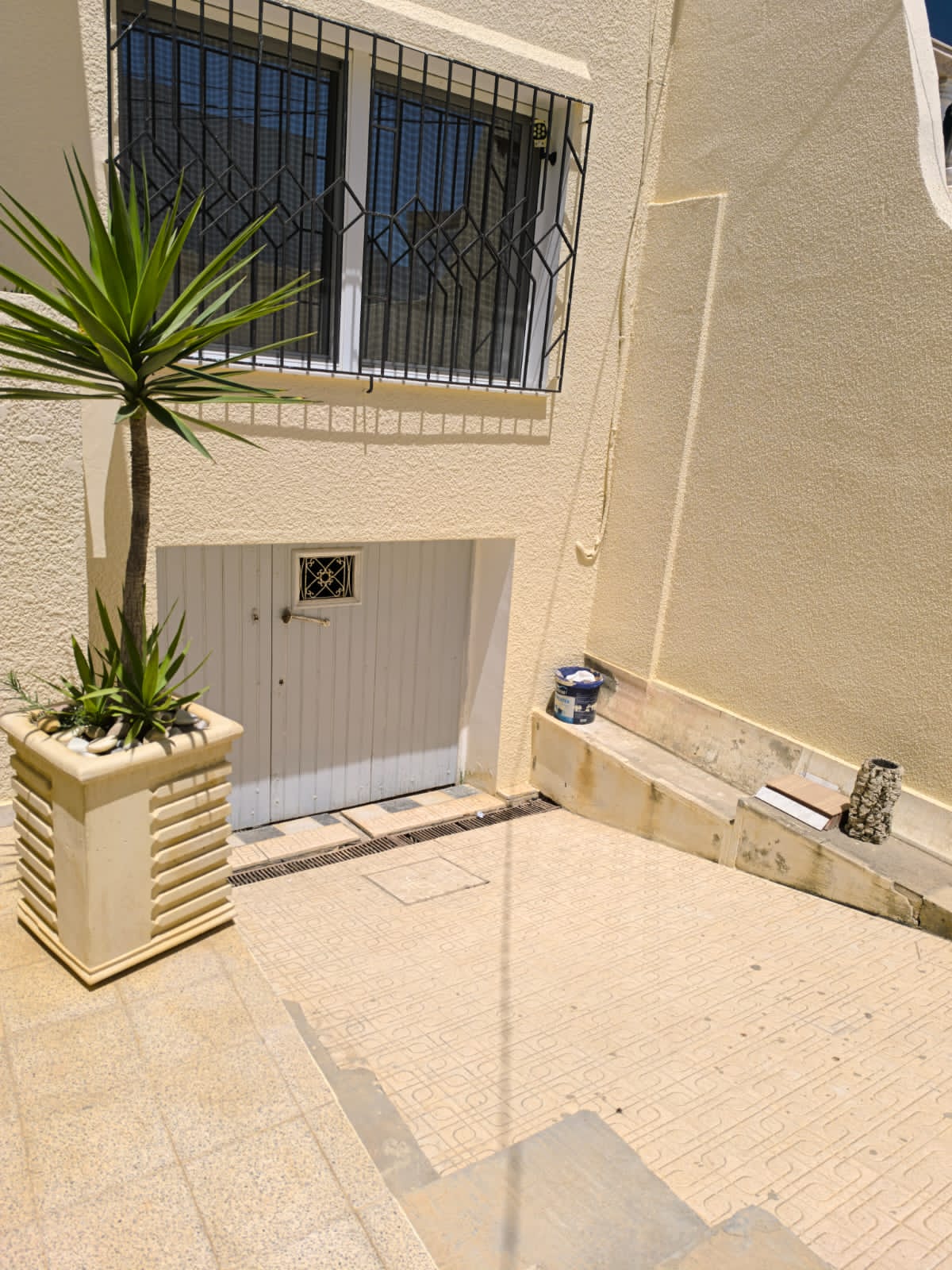 Menzel Temime Menzel Temime Vente Maisons Villa avec studio au  centre ville manzel tmim
