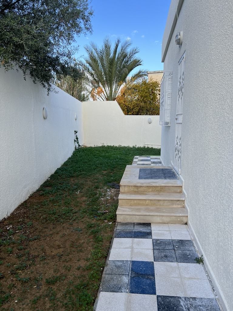 Ariana Ville&nbsp;Riadh Landlous&nbsp;Vente&nbsp;Maisons&nbsp;Nouvelle villa