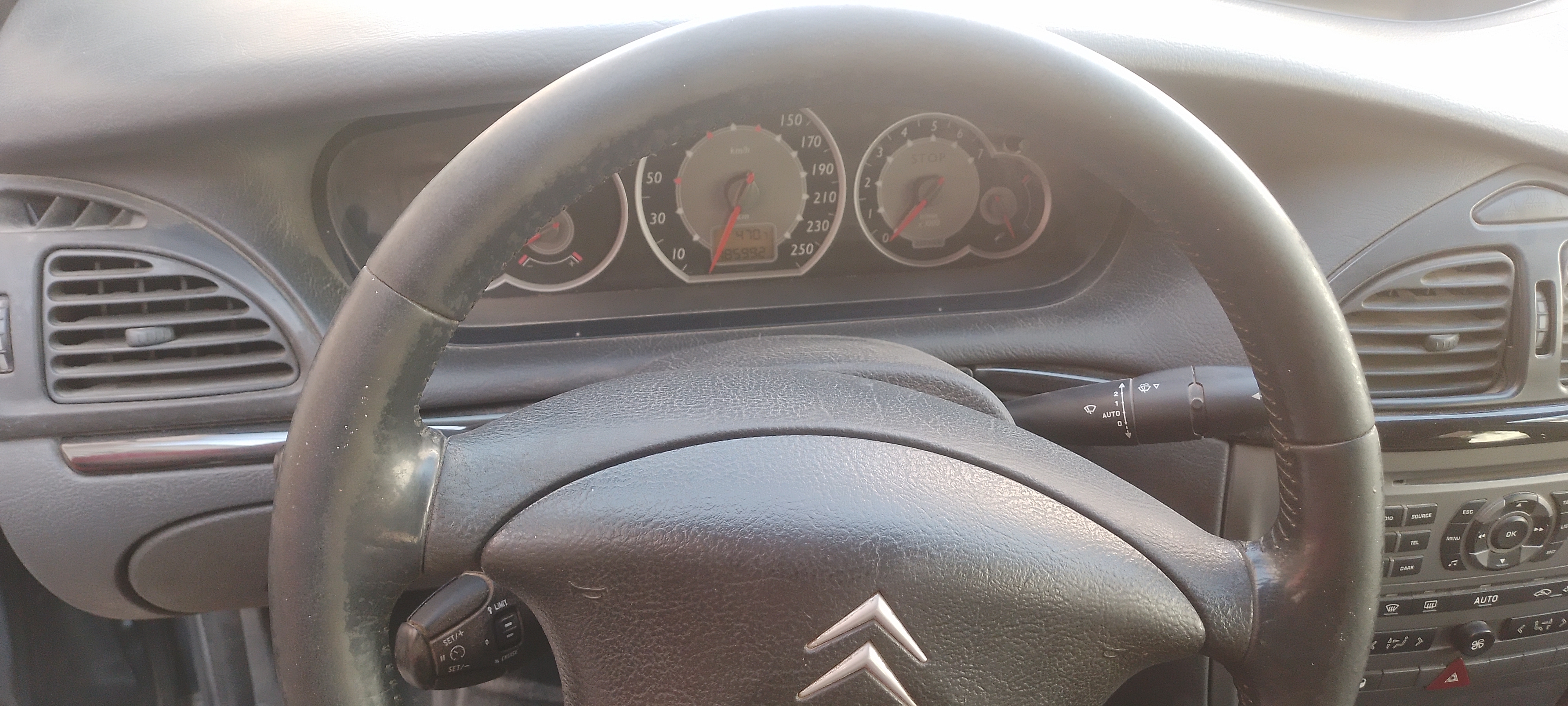 Menzel Bouzelfa Menzel Bouzelfa Citroen C5 Voiture mta3 ksiba
