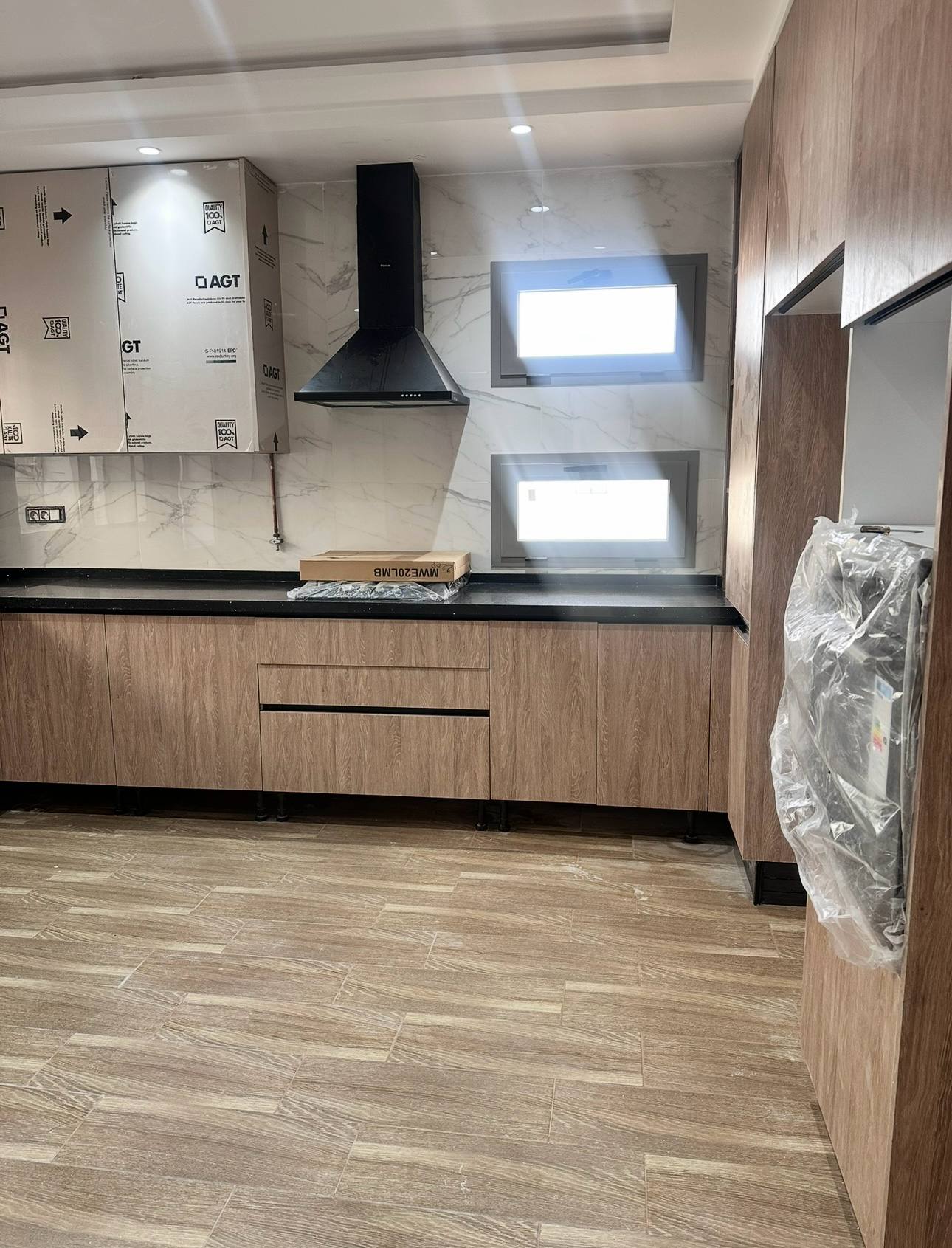 La Marsa Cite El Moez Location Appart. 4 pices 2 tage de villa s3 entre indpendante a la marsa