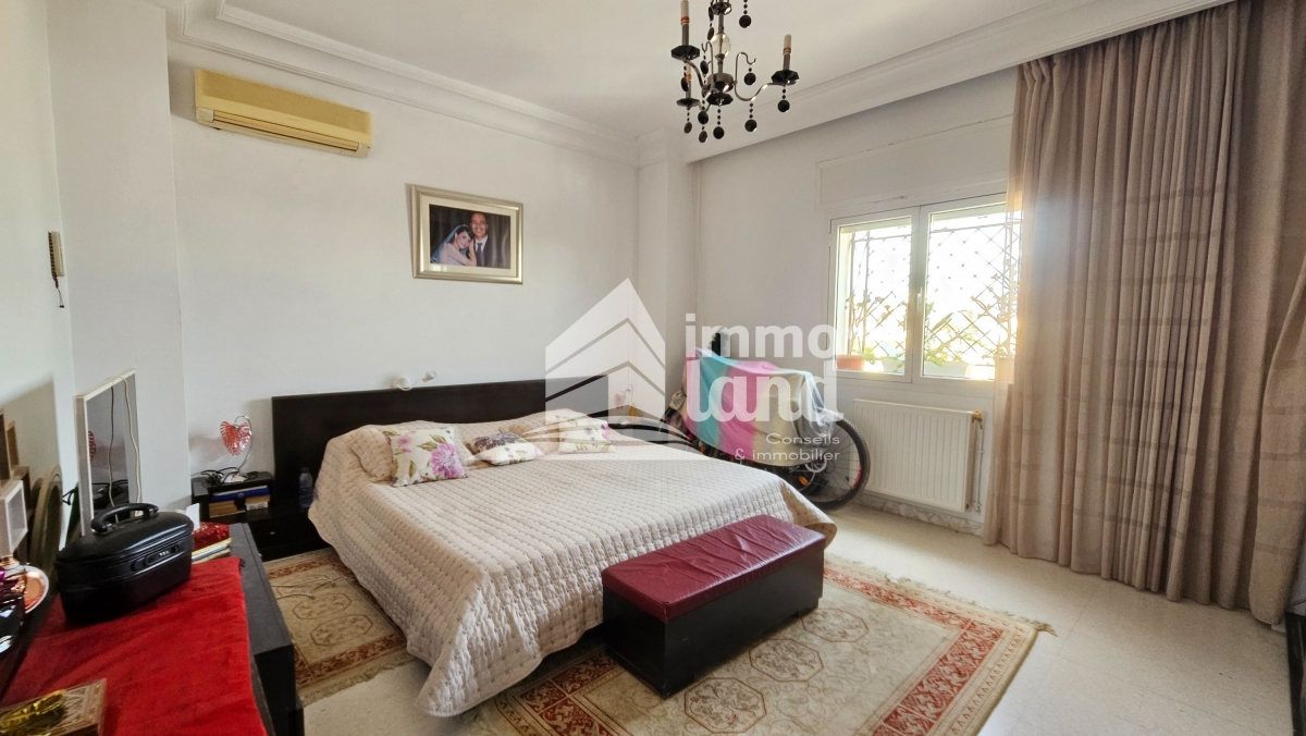 La Soukra La Soukra Vente Appart. 4 pices Appartement s3  la soukra