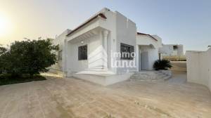 La Soukra Borj Louzir Vente Maisons Villa de 500m2  a borj louzir