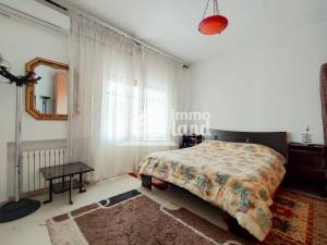 Ariana Ville El Menzah 8 Vente Maisons Villa de 650 m2 batit  menzah 8