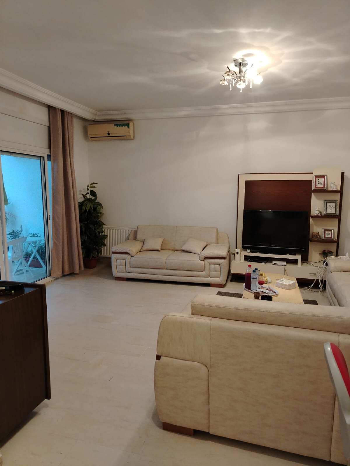 Raoued Cite El Ghazala 2 Vente Appart. 3 pices Grand app s2