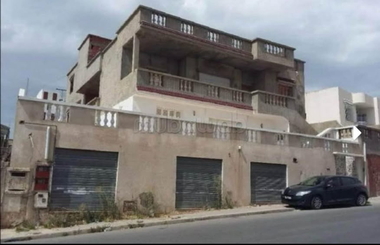 El Mourouj Cite Ibn Mandhour Vente Maisons Mourouj1 maison 4 appartements 4 garages 2 studios