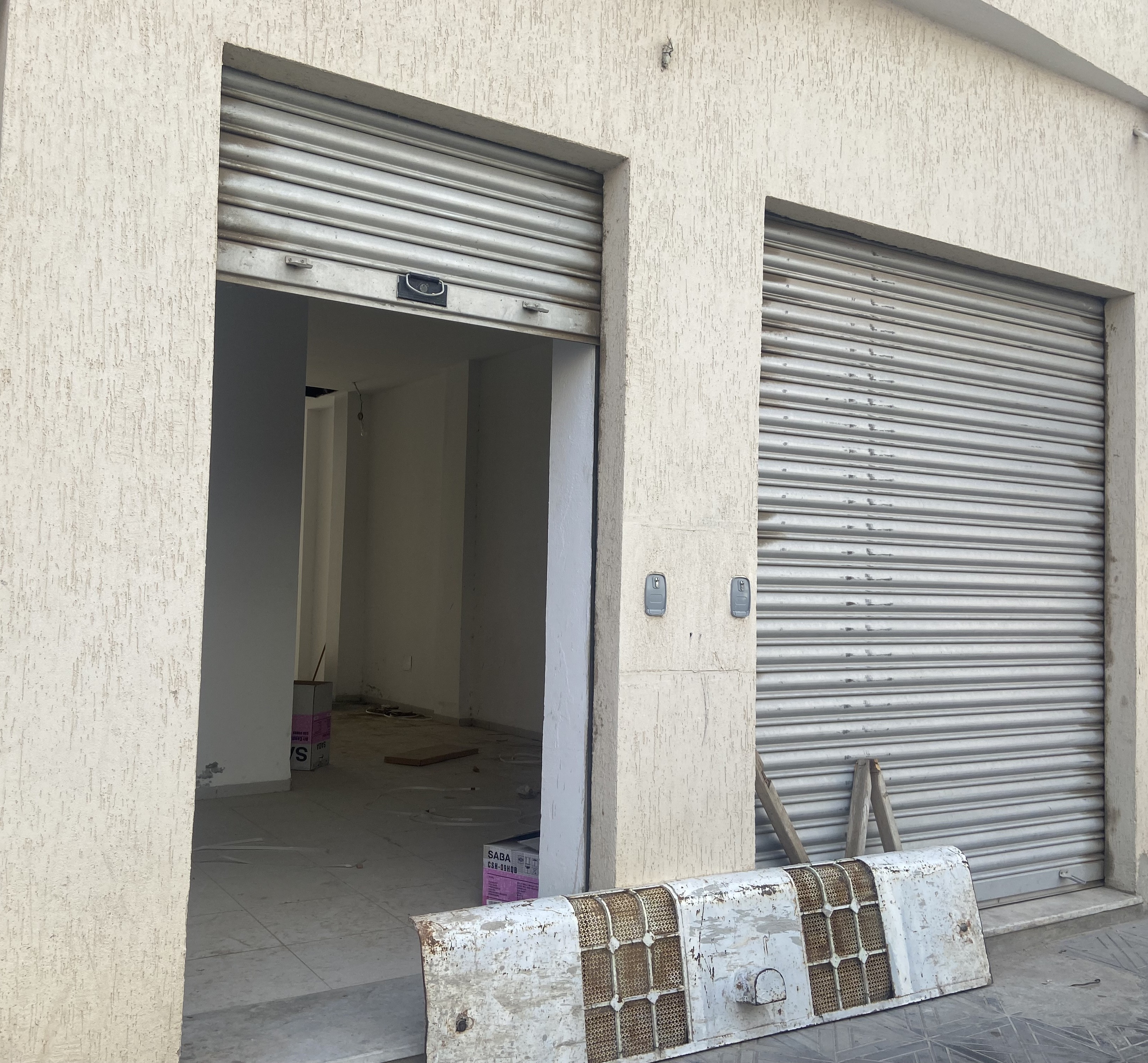 Ariana Ville Ariana Location Surfaces Magasin neuf tout commerce