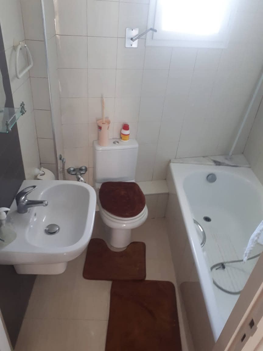 Ain Zaghouan Jardins de Carthage Location Appart. 3 pices S2 meuble aux jardins de carthage