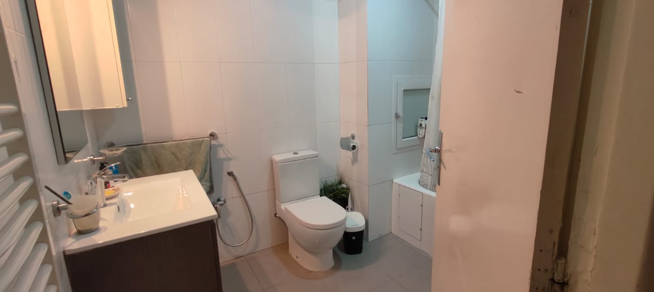 La Soukra Cite Hedi Nouira Vente Appart. 5 pices+ S4 cit hdi nouira ariana