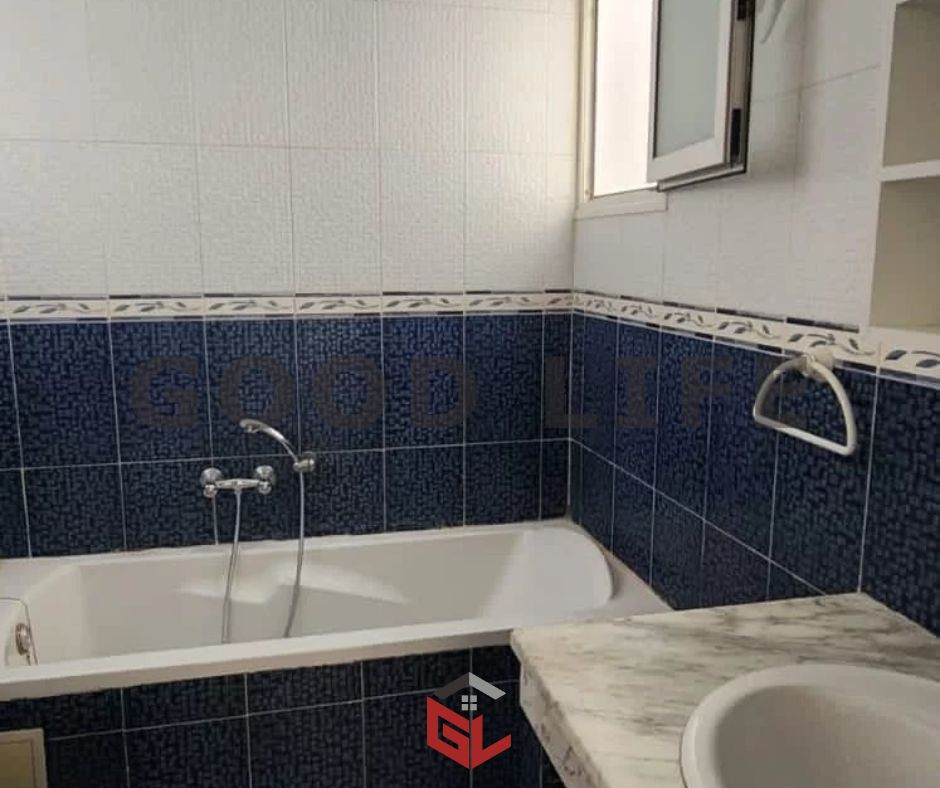 La Marsa El Aouina Location Appart. 3 pices S2  jardins l'aouina