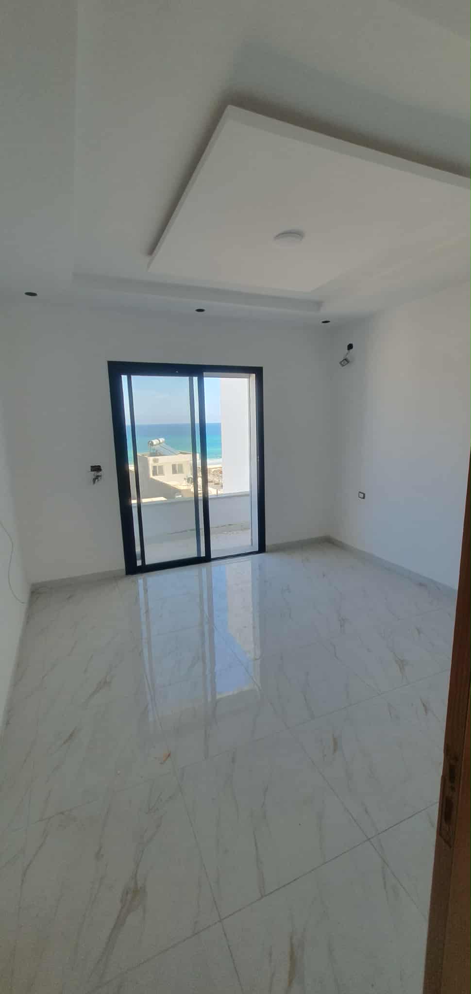 Hammam El Ghezaz Ezzahra Vente Appart. 2 pices Des appartements prs de la plage  ezzahra kelibia