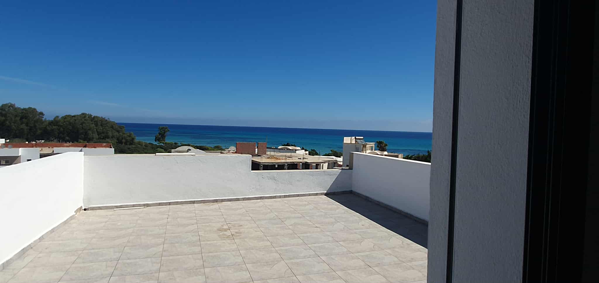 Hammam El Ghezaz&nbsp;Ezzahra&nbsp;Vente&nbsp;Appart. 2 pi�ces&nbsp;Des appartements splus2 � ezzahra k�libia
