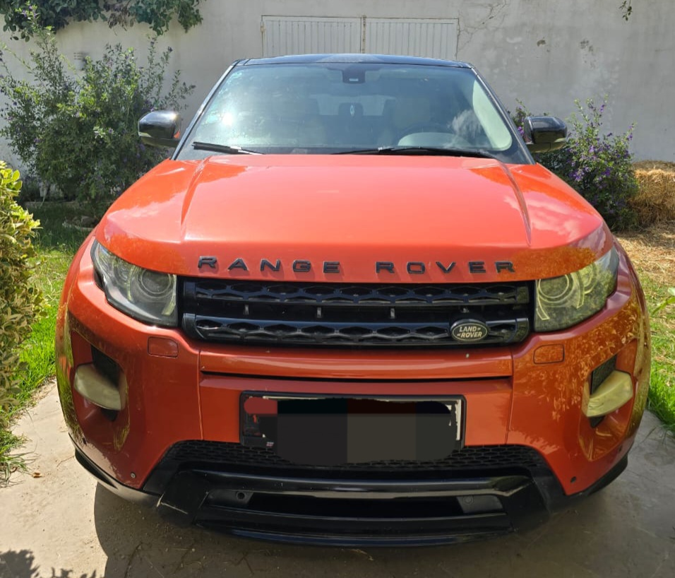 Ariana Ville Ariana Land-Rover Range Range rover evoque