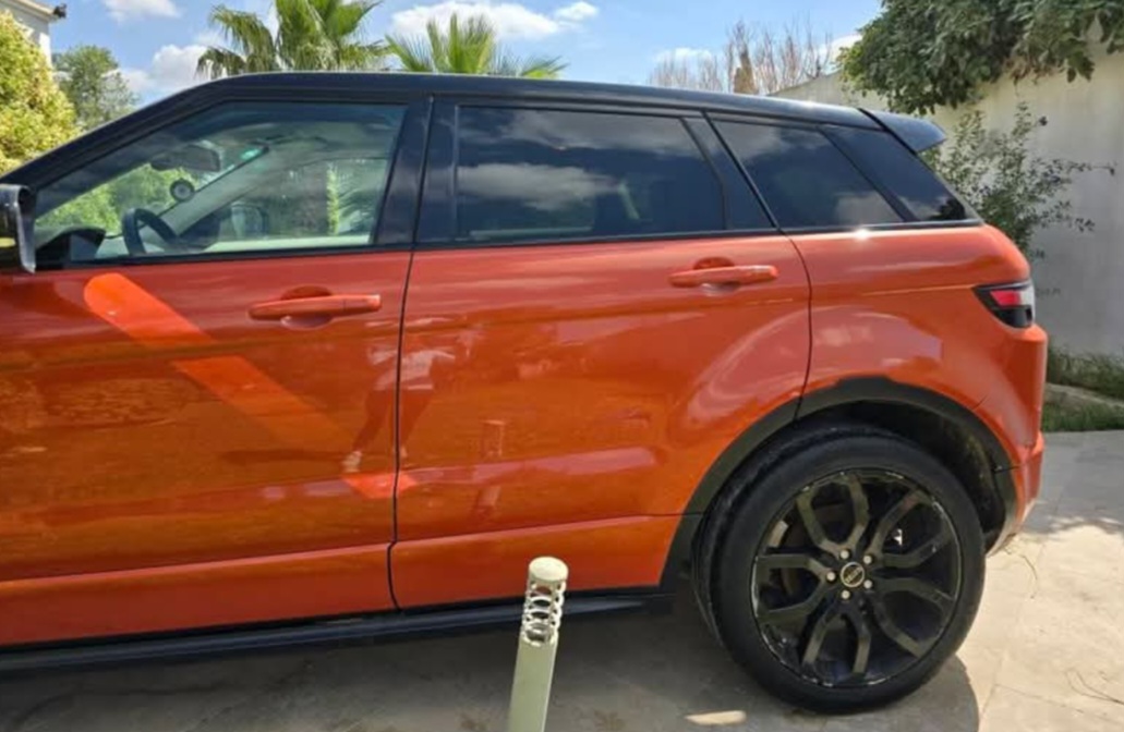 Ariana Ville Ariana Land-Rover Range Range rover evoque