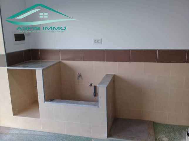 Kelibia Kelibia Vente Maisons Vt404 maison inacheve 180 m2  kelibia