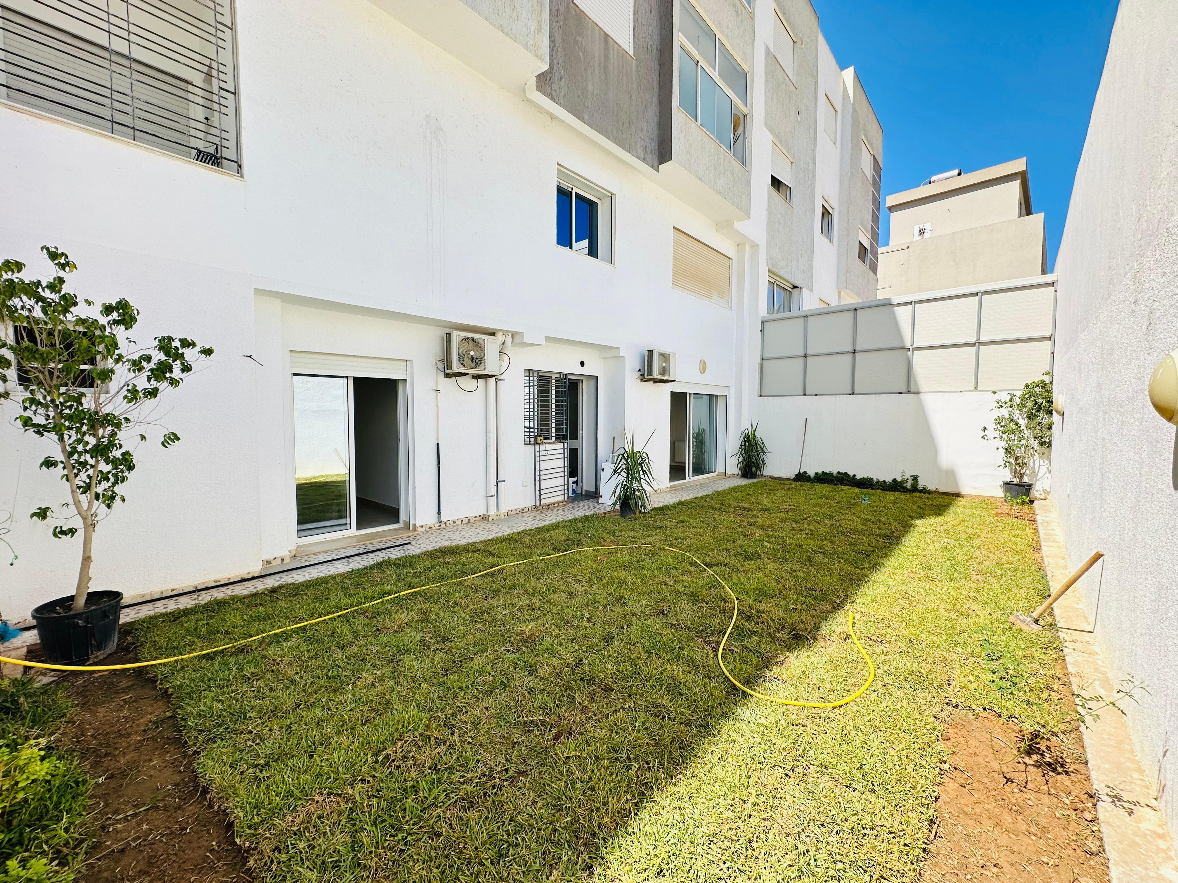 La Marsa Cite El Khalil Vente Appart. 2 pices Appartement s2 avec jardin  la marsa
